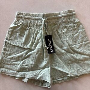 Boohoo Women's Light Green High Waist Shorts